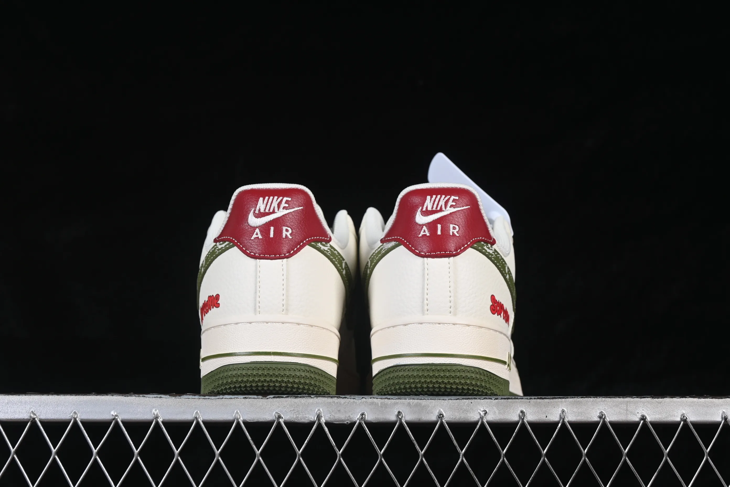 All categories Nk Air Force 1 Air Force series Nk Air Force 1 Low Air Force low-top Nike Air Force 1'07 Low joint beige woven label green hook Air Force 1 low-top casual sneakers QW5606-273